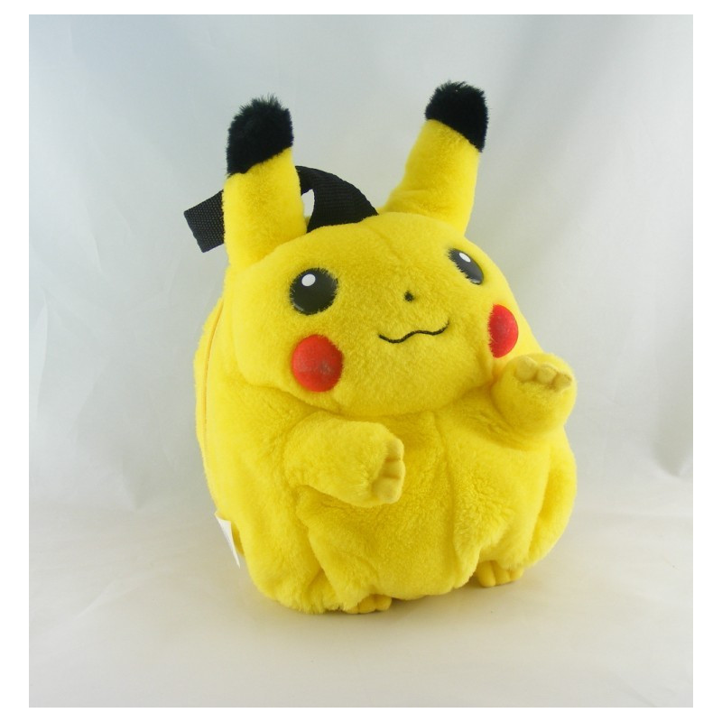 Peluche Pikachu sac le Pokemon de Sacha TOMY