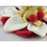 Doudou et compagnie plat lapin fleur blanche et rouge