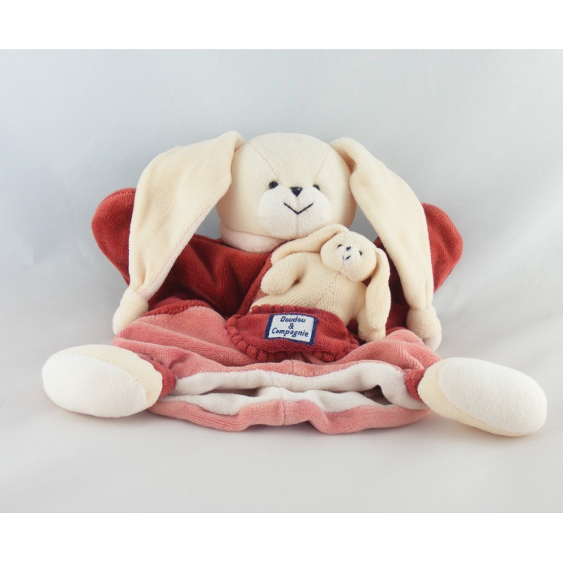 Doudou plat marionnette lapin avec bébé bordeaux rose DOUDOU ET COMPAGNIE