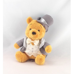 Doudou Winnie l'ourson déguisé Saint George's day Collection DISNEY STORE
