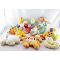 Lot jouets éveil doudou hochet anneau bâton 