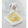 Doudou chien blanc avec mouchoir jaune NICOTOY