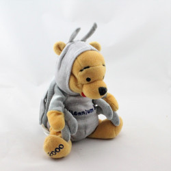 Peluche Winnie l'ourson déguisé en punais scarabé Collection Disney