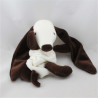 Doudou plat chien marron blanc SUCRE D'ORGE 