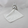 Doudou ours gris mouchoir blanc CMI CARREFOUR