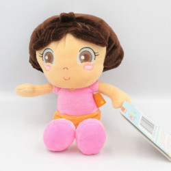 Doudou peluche Dora l'exploratrice NICKELODEON