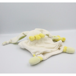 Doudou et compagnie plat marionnette lapin blanc fleur jaune