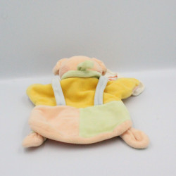 Doudou et compagnie marionnette Cochon rose jaune bleu mouchoir
