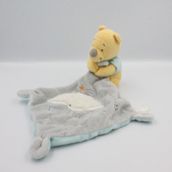 Doudou Winnie l'ourson avec mouchoir gris bleu nuage DISNEY