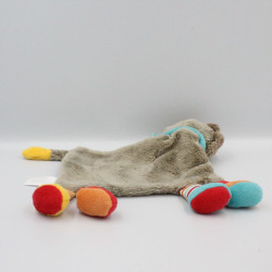 Doudou plat lion gris beige orange bleu jaune KIABI SIMBA TOYS