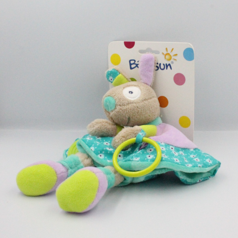 Doudou plat lapin beige vert mauve anneau BABYSUN