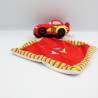 doudou plat voiture rouge Cars McQueen mouchoir DISNEY