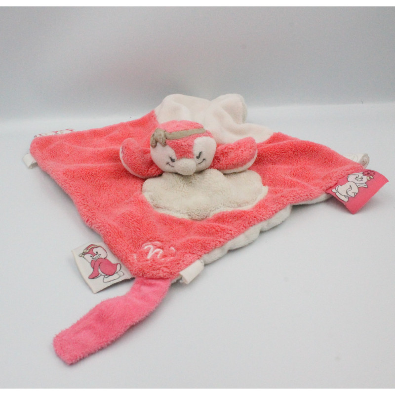 Doudou plat carré oiseau pingouin rose beige Daisy et Coco NOUKIE'S