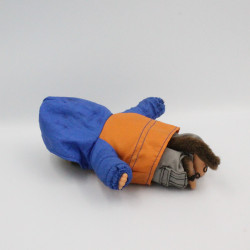 Petite Peluche Singe Kiki blouson orange bleu 15 cm