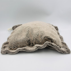 Doudou coussin range pyjama...