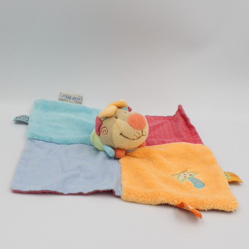 Doudou plat lion patchwork palmier brodé NATTOU