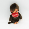 Peluche Singe Kiki Monchhichi avec bavoir rouge SEKIGUCHI
