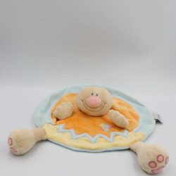 Doudou plat rond ours orange jaune bleu brouette NATTOU