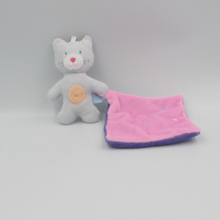 Doudou chat gris mouchoir rose violet Petit cajou SUCRE D'ORGE