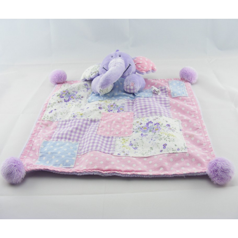 Doudou plat couverture rose pachwork Lumpy l'éléphant Disney