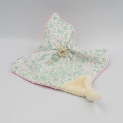 Doudou plat lapin rose fleurs vertes coeur TEX