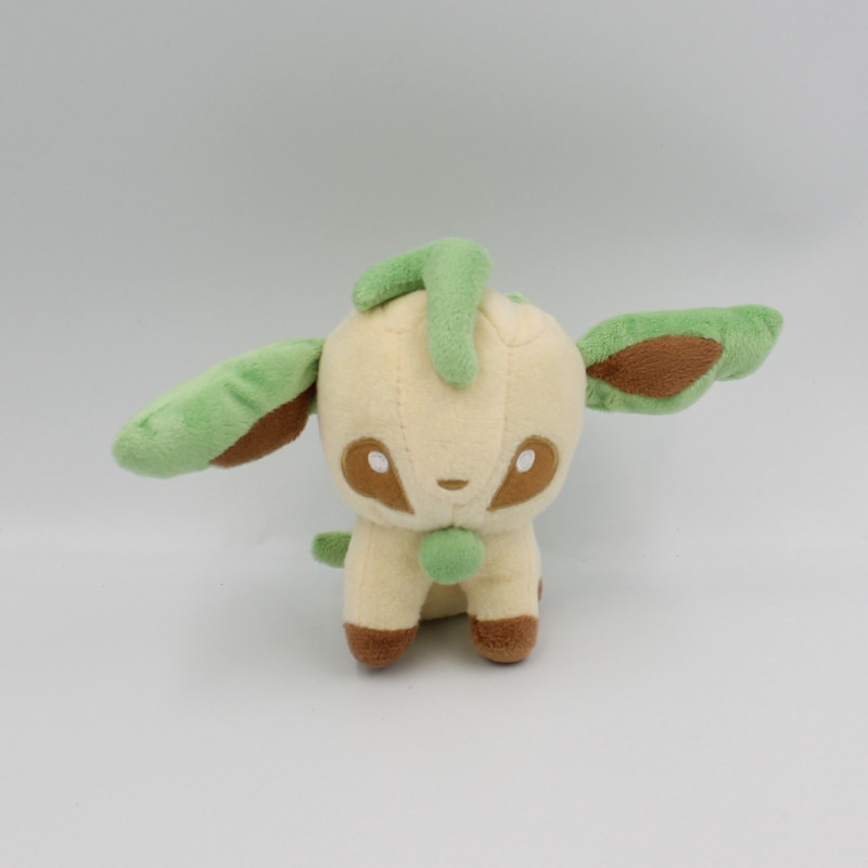 Peluche Phyllali Pokemon creatures NINTENDO