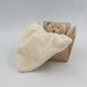 Doudou et compagnie Ours beige avec mouchoir blanc NEUF