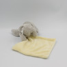 Doudou éléphant gris Dumbo mouchoir jaune DISNEY NICOTOY