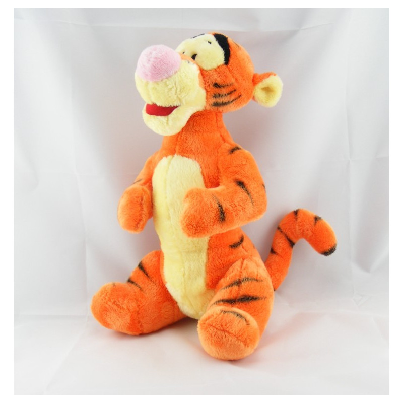 Peluche Tigrou en pyjama  Collection DISNEY