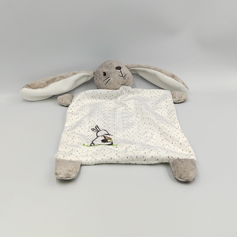 DOUDOU PLAT LAPIN GRIS BLANC MOTS