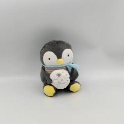 Doudou musical pingouin gris blanc bleu jaune MOTS D'ENFANTS