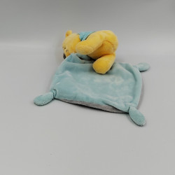 Doudou Winnie l'ourson avec mouchoir gris Hugs & Wishes DISNEY