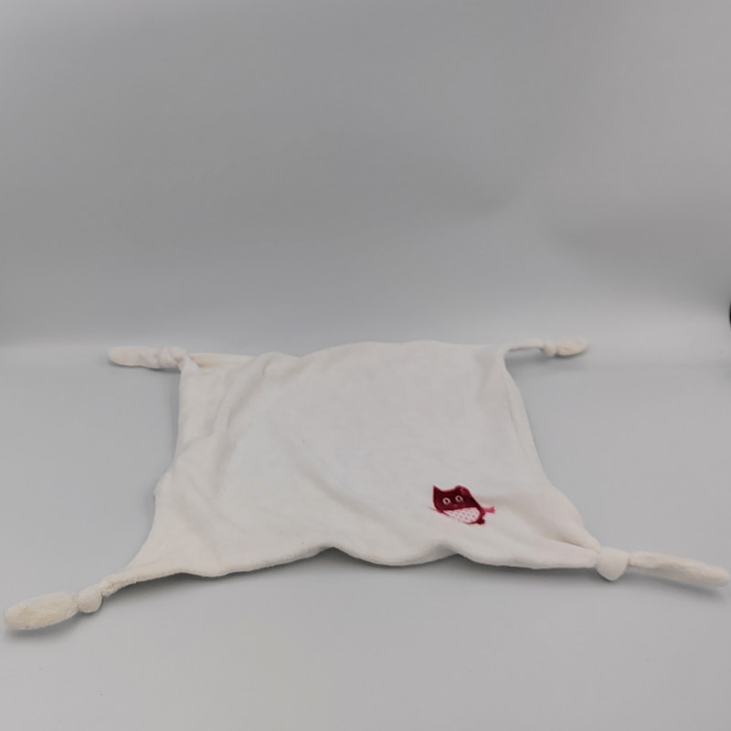 Doudou plat blanc chouette hibou rouge rose VERTBAUDET