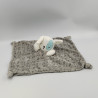 Doudou plat chien lapin blanc gris cocard bleu SIPLEC