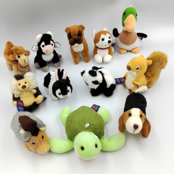 Lot de mini peluches TRUDI canard chien vache tortue etc