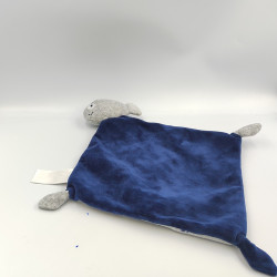 Doudou plat poisson gris bleu marine PAT & RIPATON LA HALLE