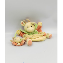 Doudou et compagnie marionnette girafe jaune orange col vert pétale bébé