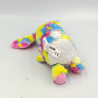 Doudou peluche chien rose bleu jaune Brilloo Pets GIPSY