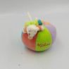 Doudou souris sur balle vert rouge bleu mauve KALOO