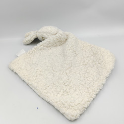 Doudou plat lapin blanc coeurs MATHILDE M