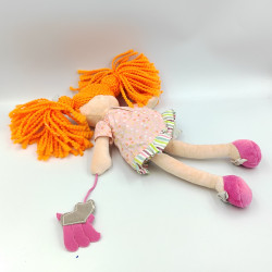 Doudou poupée nattes oranges tenue rose fleurs Nicotoy Monoprix
