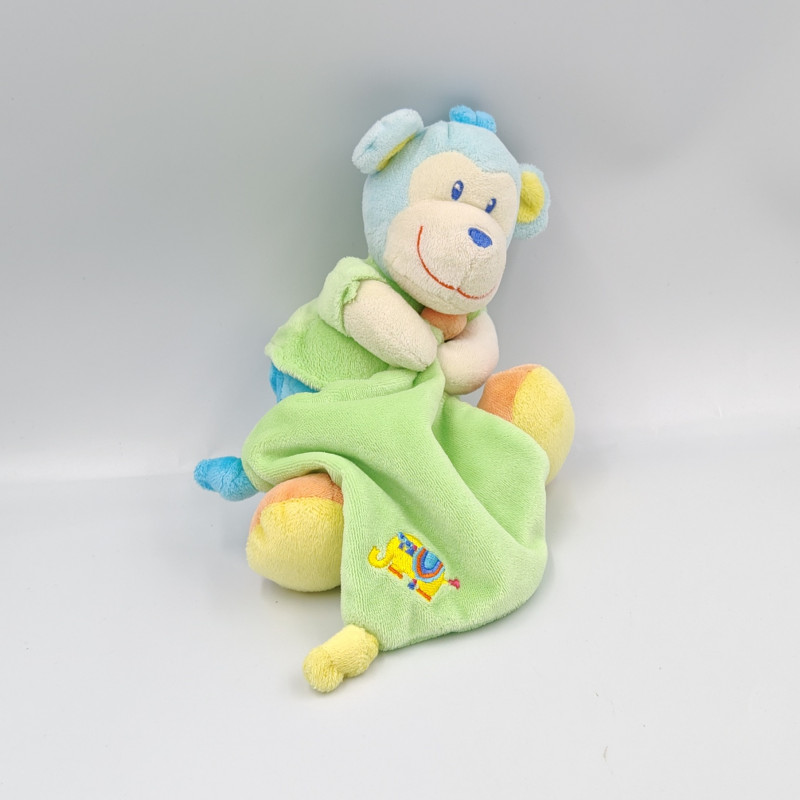 Doudou singe bleu vert jaune orange avec mouchoir POMMETTE