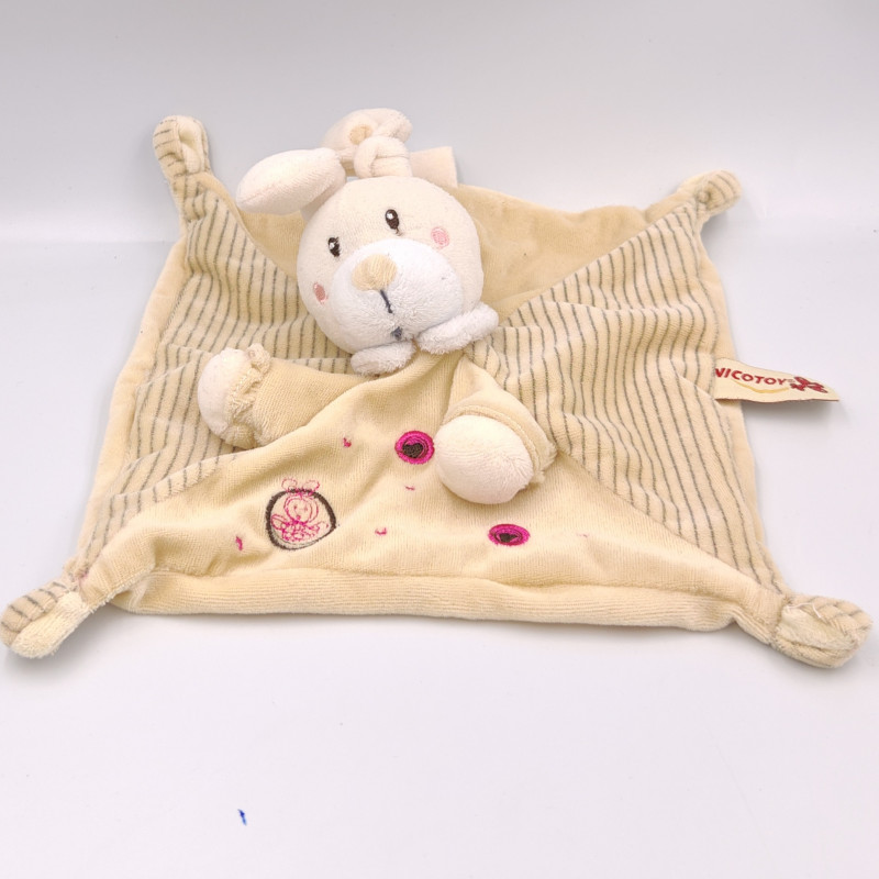 Doudou plat lapin rayé beige attache tétine NICOTOY