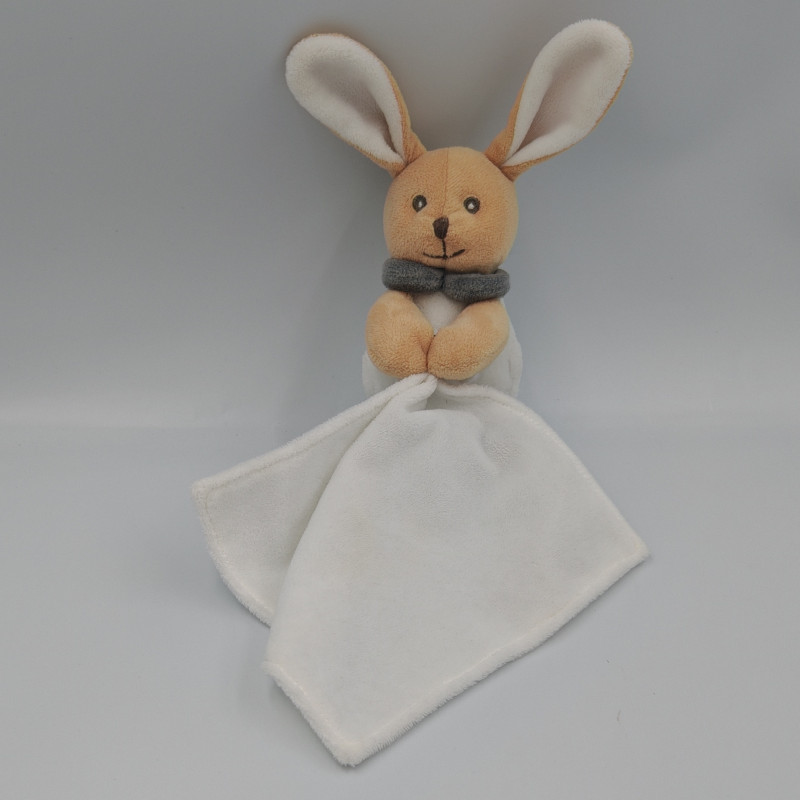 Doudou lapin beige blanc gris mouchoir CHICCO