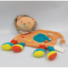 Doudou plat lion orange bleu jaune rouge KIABI SIMBA TOYS